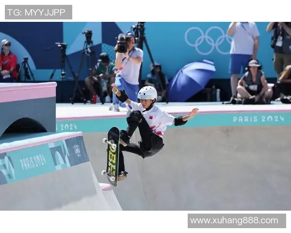 对话滑板运动员周敏探讨她的滑板生涯与成长历程 对话滑板运动员周敏探讨她的滑板生涯与成长历程